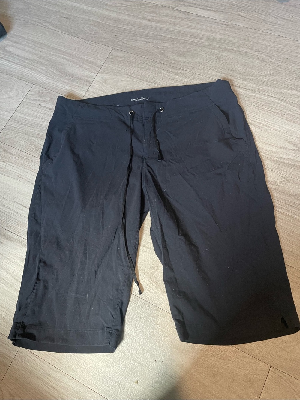 Columbia Black Women's Capris Pull-On Drawstring